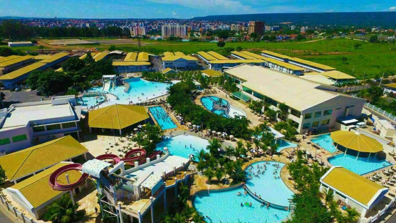 Lacqua Di Roma Com Piscina De Ondas Junior Apartment Caldas Novas Exterior photo